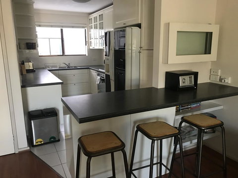 Hillarys Family Holiday Home - Local Tourism 0