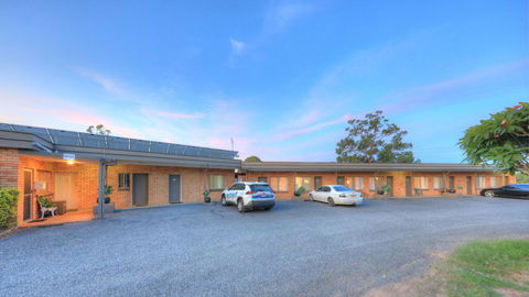 Hilldrop Motor Inn - Australia Shopping 0