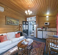 Hillside Country Retreat - Australia Shopping
