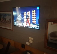 Hilltops Retreat Motor Inn - Australia Shopping