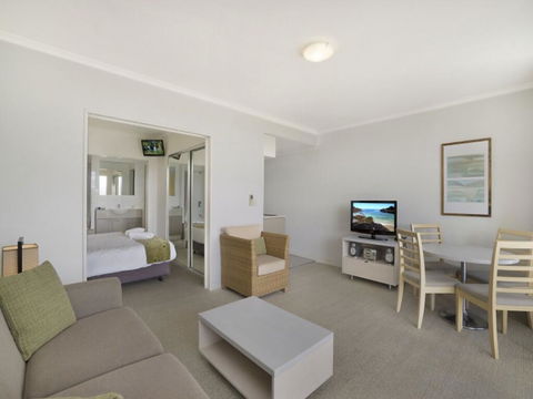 Hinterland Luxury - 1 Bedroom Hinterland View Apt - Local Tourism 3