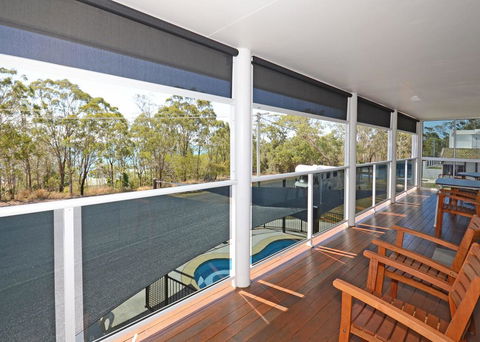 Holiday In Style - Hervey Bay - Local Tourism 1