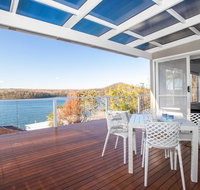 Home On the Water 21 Evans St Lake Conjola - Accommodation Australia