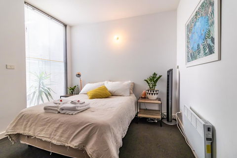 Homestay In The Heart Of Fitzroy - Walk To CBD - Accommodation Australia 3