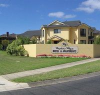 Hopkins House Motel  Apartments - Accommodation Australia