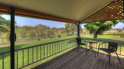 Jacaranda Motor Lodge - Australia Shopping 2