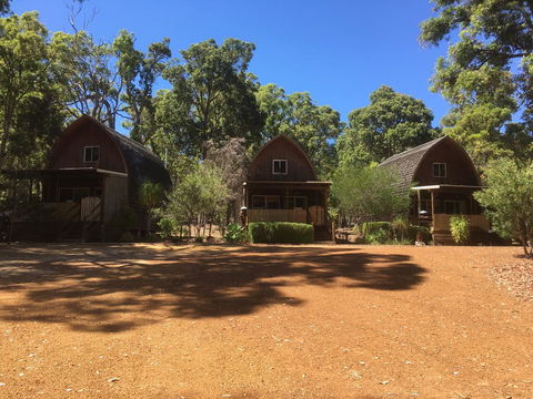 Jarrah Glen Cabins - Accommodation Australia 0