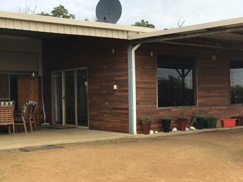 Jarrah Glen Cabins - Accommodation Australia 1