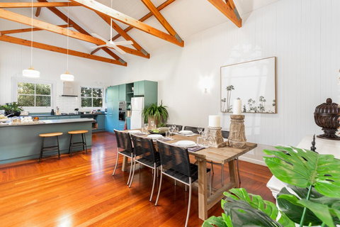 Jetty House - Local Tourism 1