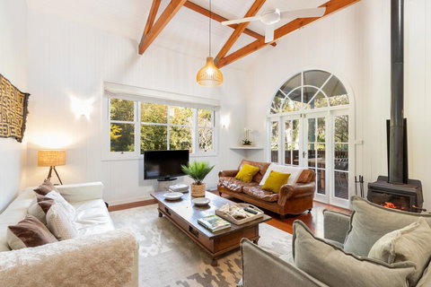 Jetty House - Local Tourism 0