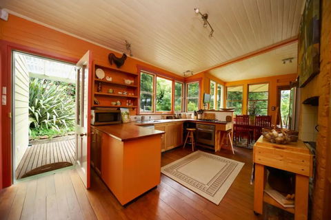 JILLS RETREAT LEURA/KATOOMBA - Local Tourism 2