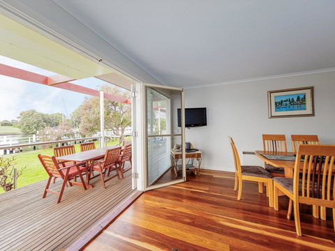 JOHANSSON'S PERCH No. 1 - Local Tourism 1