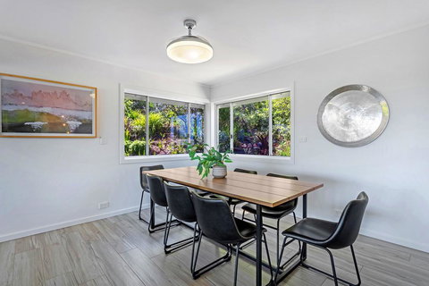 Joleen 9 - Shoal Bay - Local Tourism 2