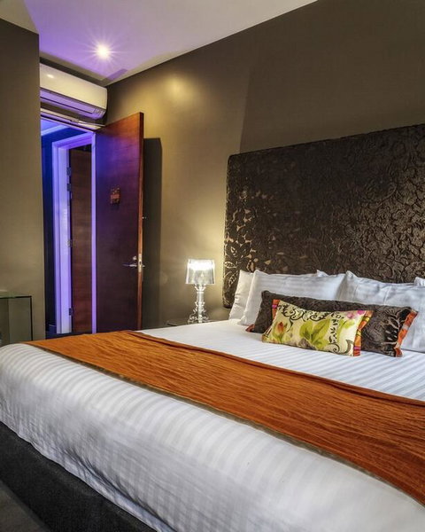 Junction Hotel - Local Tourism 3