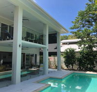 Kallista Ocean Edge Estate Palm Cove 5 min to the beach and restaurants - Accommodation Australia
