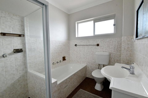 Kanangra - Waterviews From The Balcony - Local Tourism 1