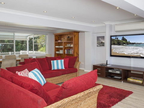 Kendalls Beach House - Accommodation Australia 2