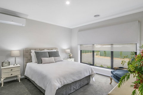 Kennedy House Euroa - Accommodation Australia 0