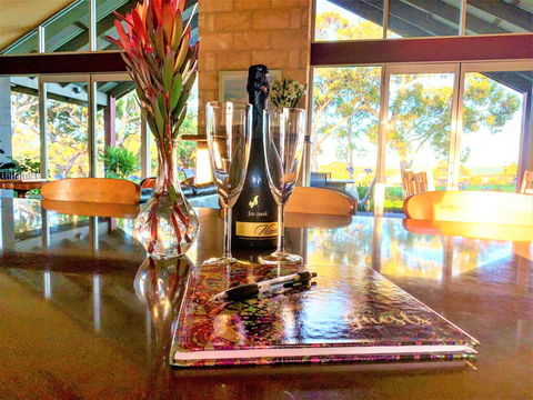 Kenwood Bank Vineyard Retreat - Accommodation Australia 1