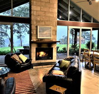 Kenwood Bank Vineyard Retreat - Accommodation Australia