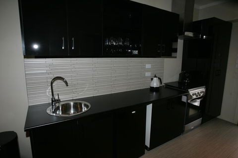 Kindred Lodge Apartments - Australia Shopping 2