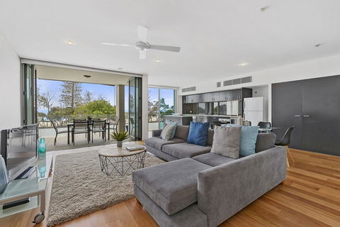 KINGSCLIFF NOR NOR EAST 101 ON MARINE PARADE - Bed n Breakfasts 3