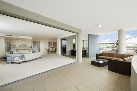 KINGSCLIFF OCEAN VIEW TERRACE BY THE FIGTREE 5 - Accommodation Australia 2