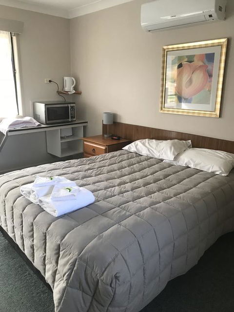 Kootingal Landview Motel - Local Tourism 2