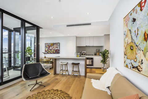 KOZYGURU FORTITUDE VALLEY DESIGNER GRADE 2 BED APT FREE PARKING QFV179-1401 - Accommodation Australia 0