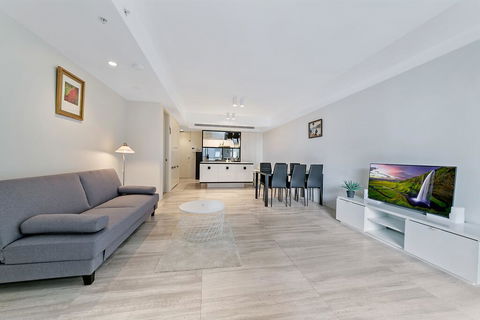 KOZYGURU HAYMARKET SYDNEY CITY VIEW 2 BED STUNNING APT NHA178-1206 - Accommodation Australia 0