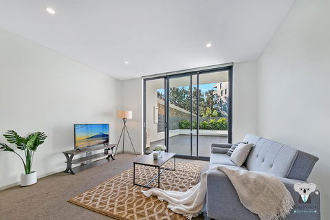 KOZYGURU WOLLI CREEK KOZY 3 BED APT + FREE PARKING NWC009 - Accommodation Australia 0