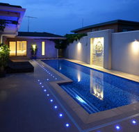 Kraimorie Large family beach house with pool superb water views pool and games room - Accommodation Australia