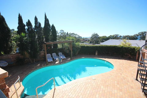 LAGOONA RETREAT - Korora - Accommodation Australia 0