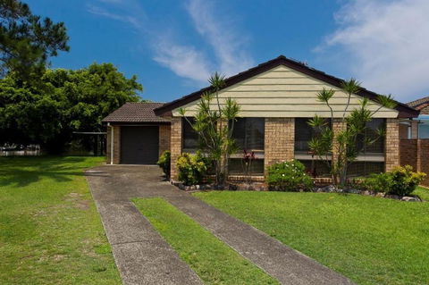 LAKE HOUSE ON ELOUERA - Accommodation Australia 1