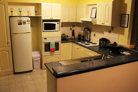 Lake Tyrrell Accommodation - Local Tourism 3