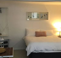 Lakefront Peace Apartments Studio 4 - Australia Shopping