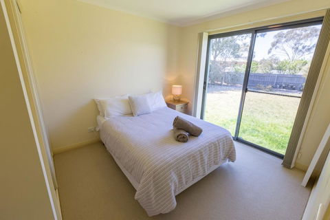 Lakeview - Waterviews On Newlands Arm - Local Tourism 1