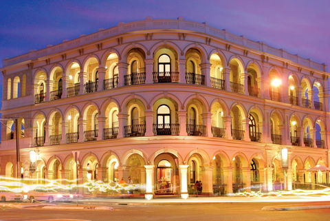 Largs Pier Hotel - Accommodation Australia 0