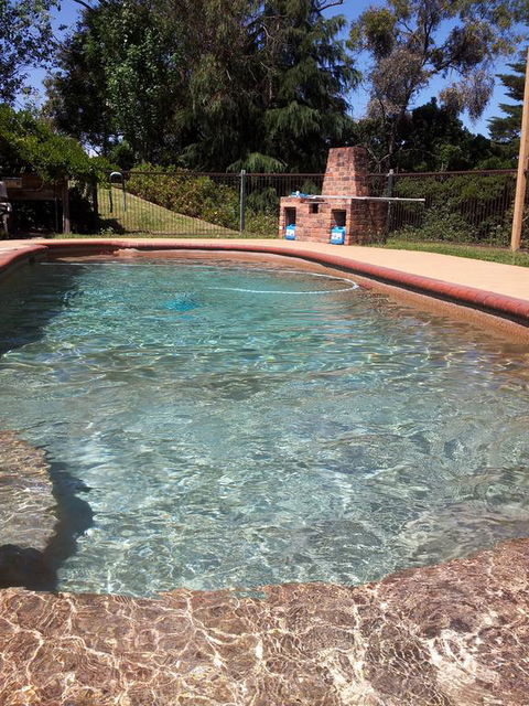 Leafield Cottages - Accommodation Australia 3
