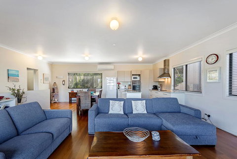 Lentara Street, 84 - Bed n Breakfasts 2