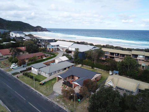 LIFES A BEACH 1 - Accommodation Australia 0