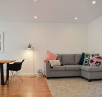 Light And Airy North Bondi Apartment - Australia Shopping