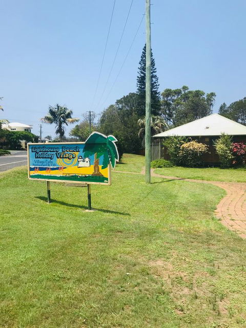 Lighthouse Beach Holiday Village - Accommodation Australia 3