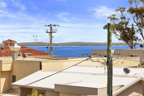 Lillian Street, Unit 1/2 - Local Tourism 2