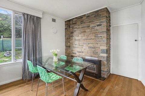 Lilydale 3 Bedroom House Pet Friendly - Accommodation Australia 2