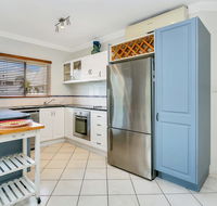 Lilyfield Apartments - Two Bedroom Apartment - Bed n Breakfasts
