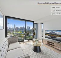 Luxurious Harbour Bridge and Opera House Views apt - Accommodation Australia