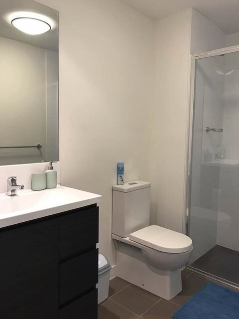Luxury Apt With 2BR Plus 2Bath - Australia Shopping 3