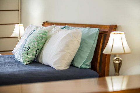 Luxury Beach Unit - Local Tourism 3