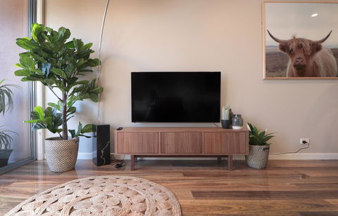 LUXURY Davcorp Executive Rentals - Free Wifi Wine Netflix And Parking In Brompton - Accommodation Australia 2